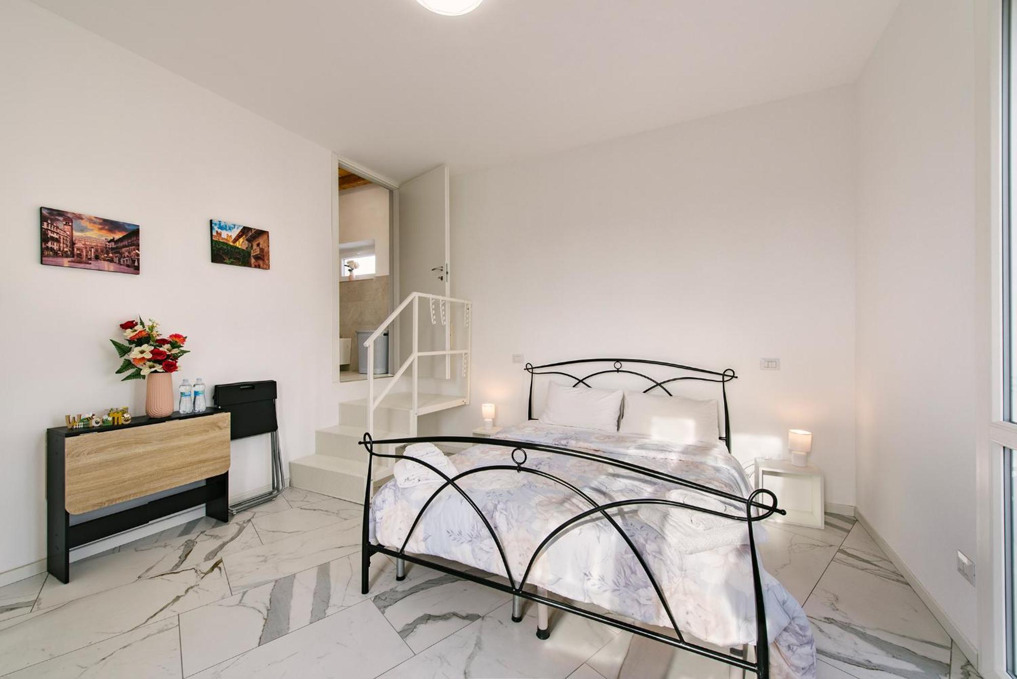 Villa Dei Sogni - Camera Accesso Indipendente Vicino Ospedale Borgo Trento Fiera Arena Di Βερόνα Εξωτερικό φωτογραφία
